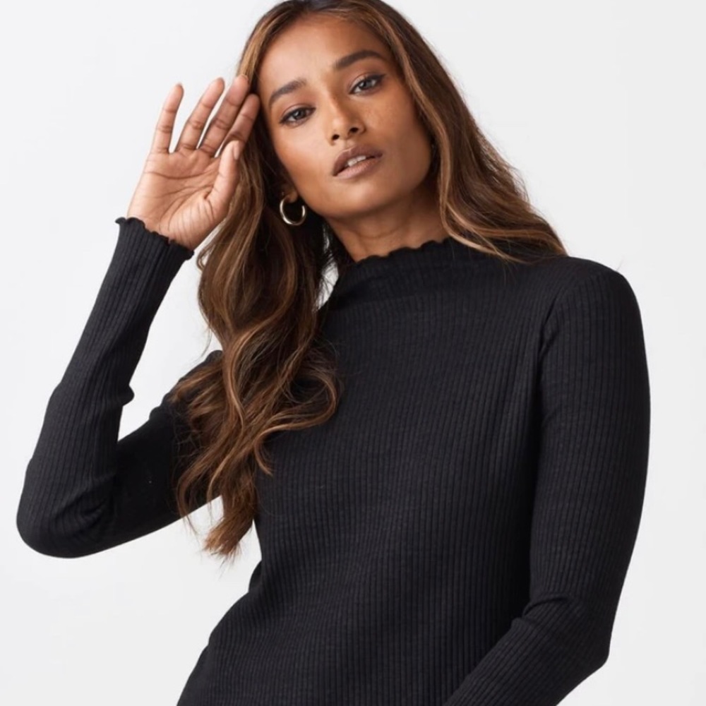 Ribbed Mockneck Top - Vetta Capsule - Size S Black